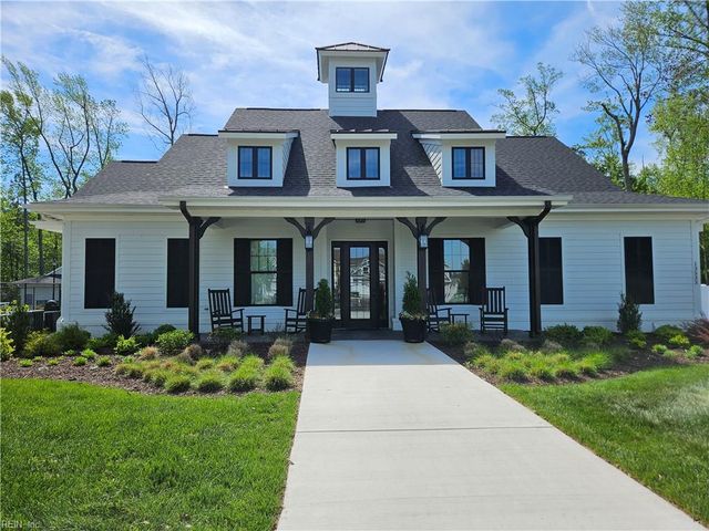 23082 Retreat LN, Carrollton, VA 23314