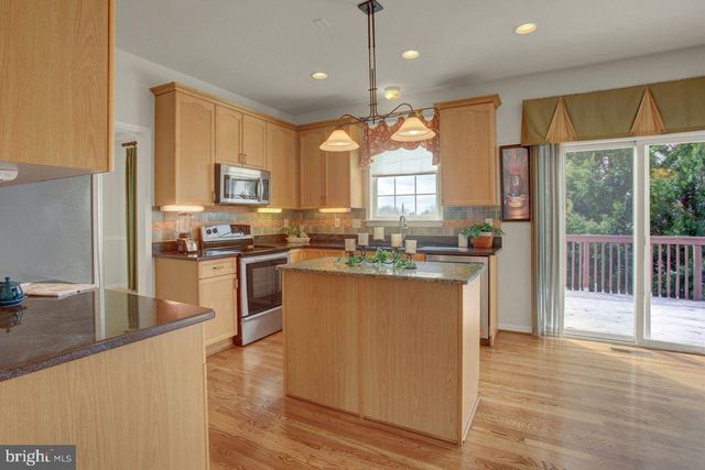 108 BRIDLE HILL CT, Chambersburg, PA 17202