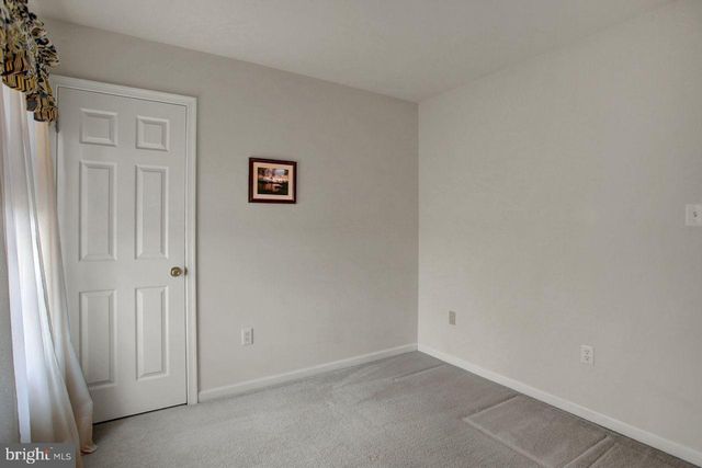 108 BRIDLE HILL CT, Chambersburg, PA 17202