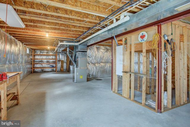 108 BRIDLE HILL CT, Chambersburg, PA 17202