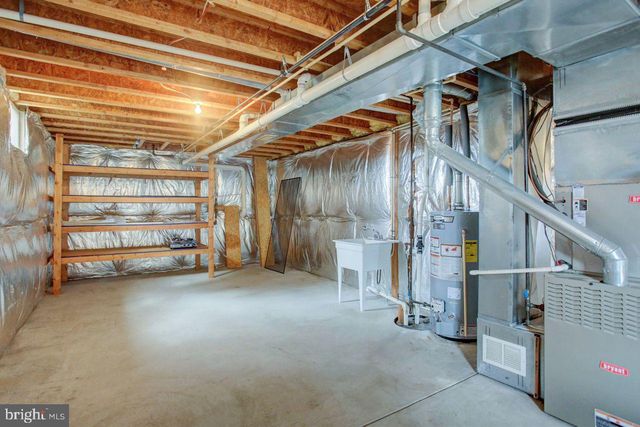 108 BRIDLE HILL CT, Chambersburg, PA 17202