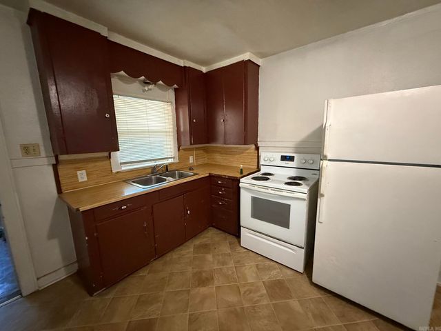 138 Highland Park Street, Hot Springs, AR 71913