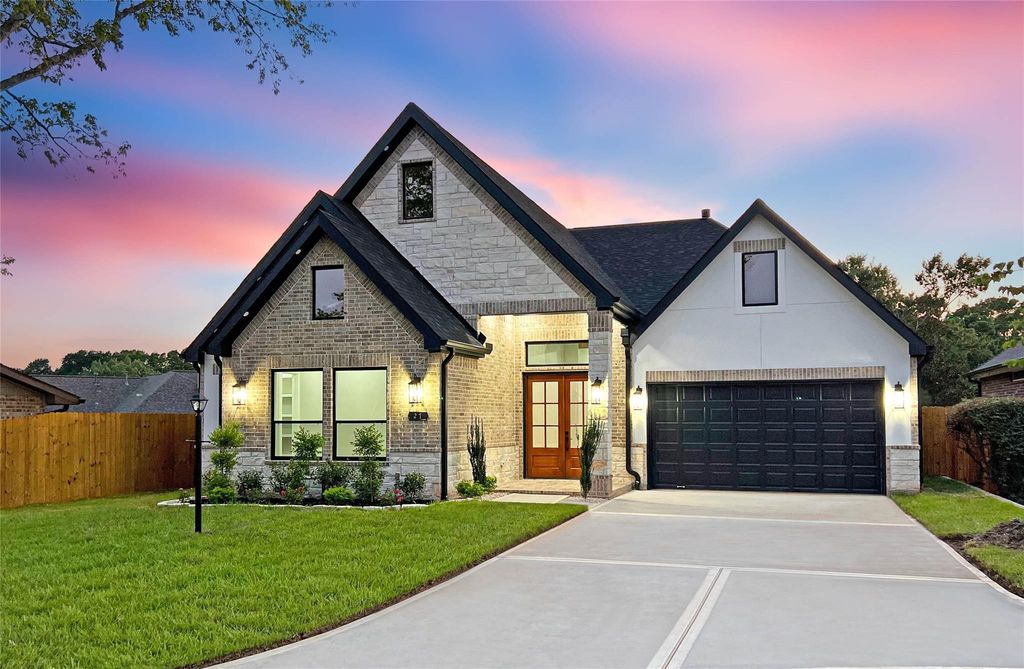 27 Newberry Court, Montgomery, TX 77356