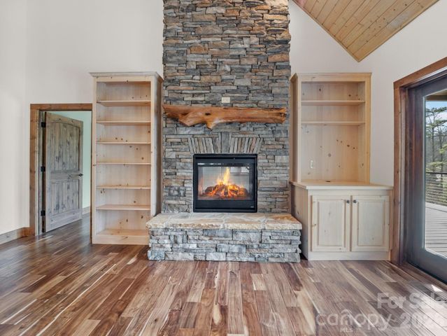 134 Chapel Point Road, Lake Lure, NC 28746