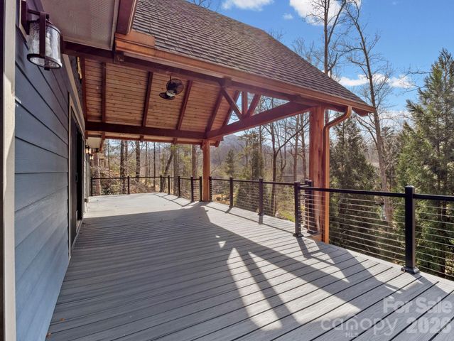134 Chapel Point Road, Lake Lure, NC 28746
