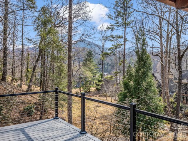 134 Chapel Point Road, Lake Lure, NC 28746