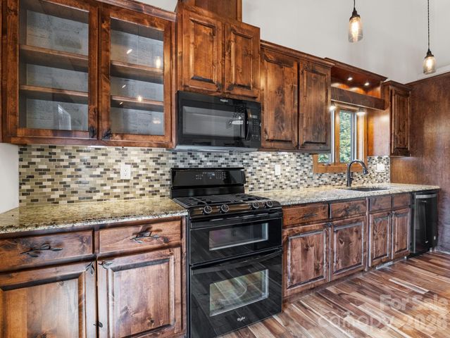 134 Chapel Point Road, Lake Lure, NC 28746