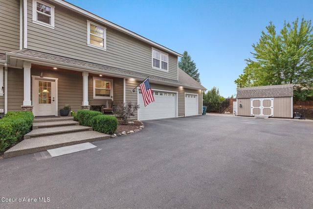 12155 N Yearling Circle, Hayden, ID 83835
