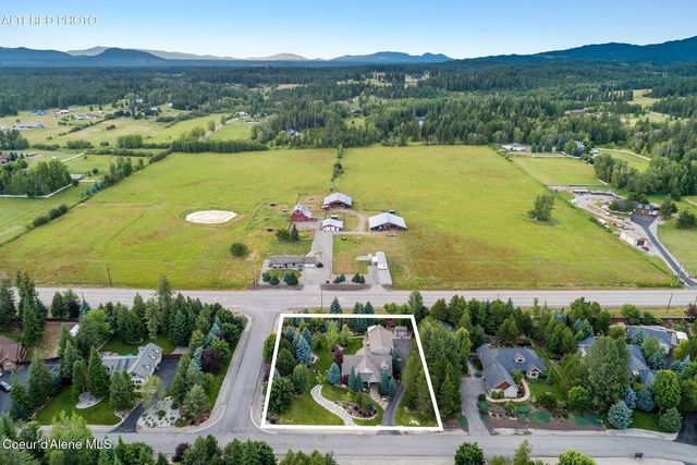 12155 N Yearling Circle, Hayden, ID 83835