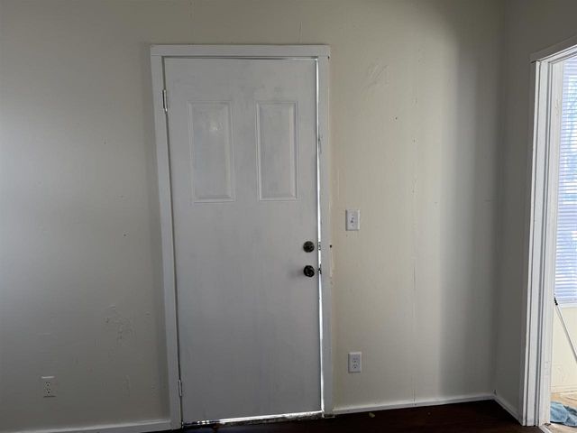 104 LAKE STREET, Marinette, WI 54143