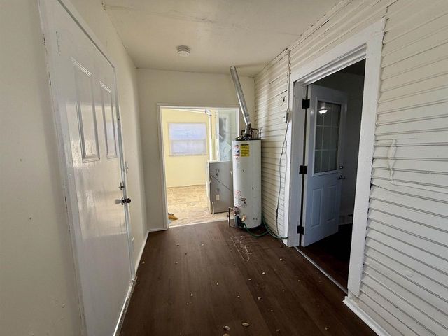 104 LAKE STREET, Marinette, WI 54143