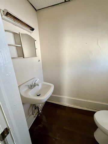 104 LAKE STREET, Marinette, WI 54143