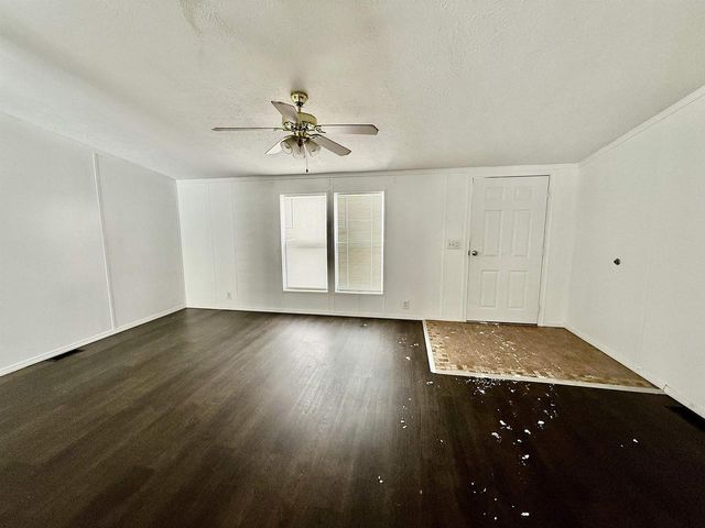 104 LAKE STREET, Marinette, WI 54143