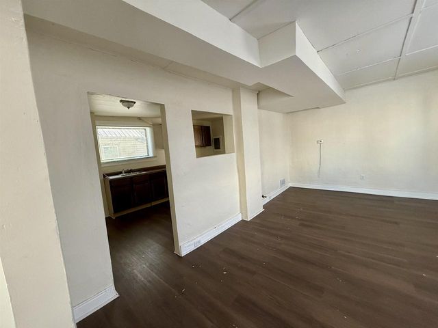 104 LAKE STREET, Marinette, WI 54143