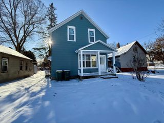 104 LAKE STREET, Marinette, WI 54143