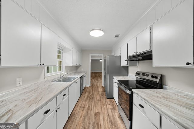 228 Allenwood Drive, Statesboro, GA 30458