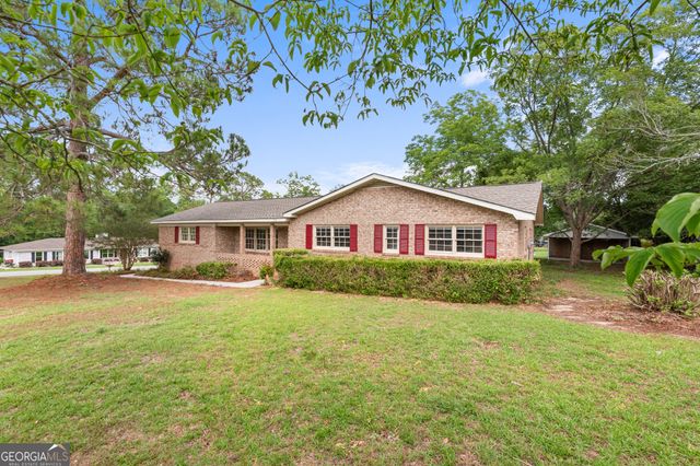 228 Allenwood Drive, Statesboro, GA 30458
