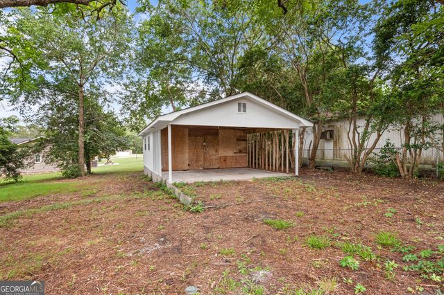 228 Allenwood Drive, Statesboro, GA 30458