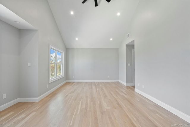 30 Virginia Road, Syosset, NY 11791