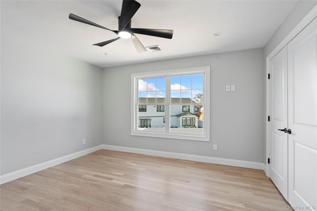 30 Virginia Road, Syosset, NY 11791