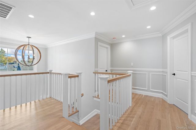 30 Virginia Road, Syosset, NY 11791