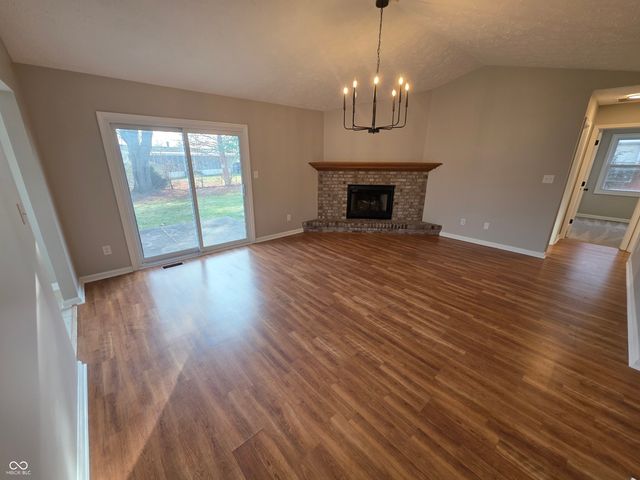 1035 Southpointe Drive, Franklin, IN 46131