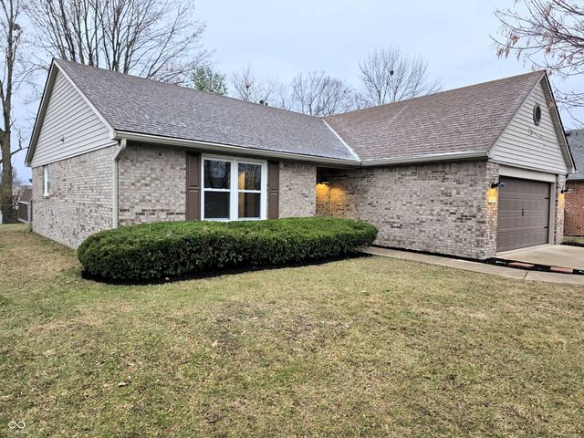 1035 Southpointe Drive, Franklin, IN 46131