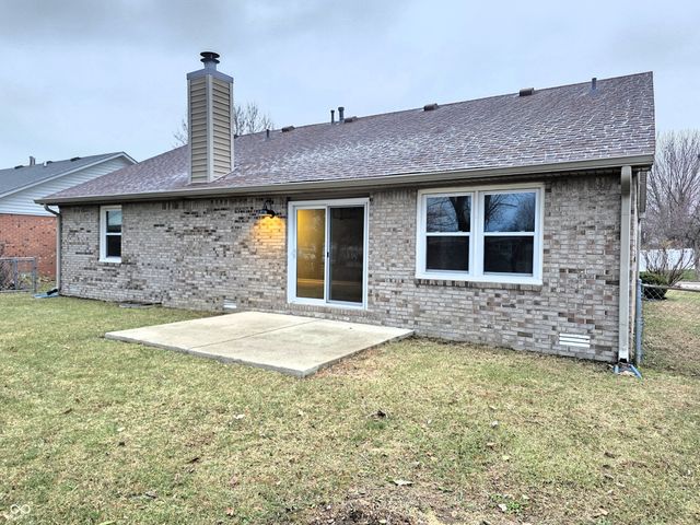 1035 Southpointe Drive, Franklin, IN 46131