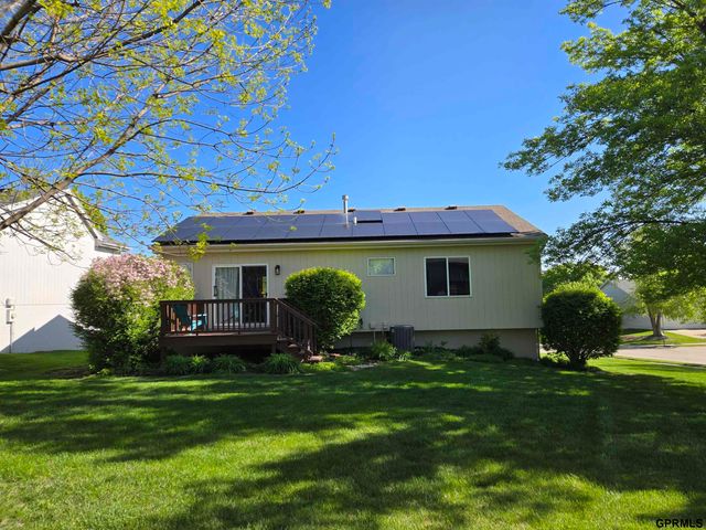 14903 Wirt Street, Omaha, NE 68116