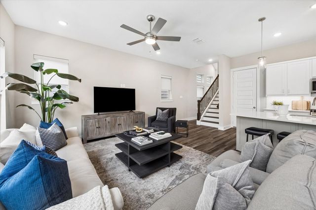 10960 Hewitt Cliff Lane, Houston, TX 77043