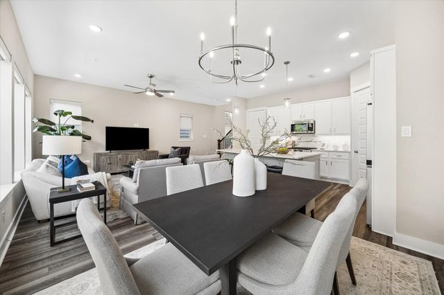 10960 Hewitt Cliff Lane, Houston, TX 77043