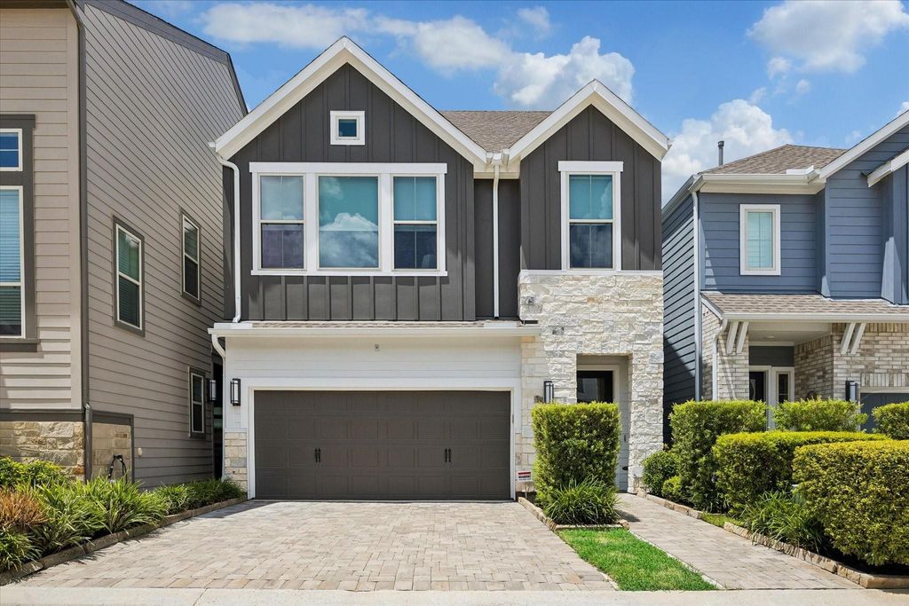 10960 Hewitt Cliff Lane, Houston, TX 77043