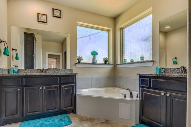 1429 Lauren Creek Lane, Mckinney, TX 75072