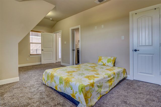 1429 Lauren Creek Lane, Mckinney, TX 75072