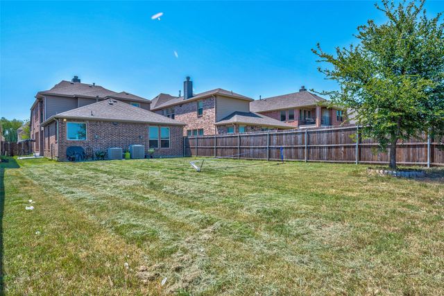 1429 Lauren Creek Lane, Mckinney, TX 75072