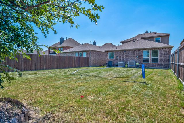 1429 Lauren Creek Lane, Mckinney, TX 75072