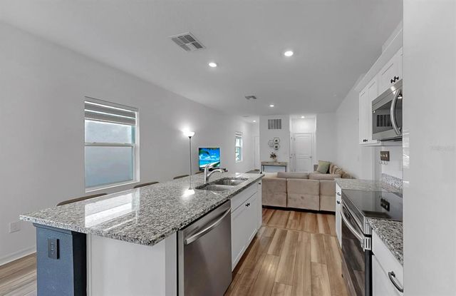 10538 LADYBUG COVE, Parrish, FL 34219