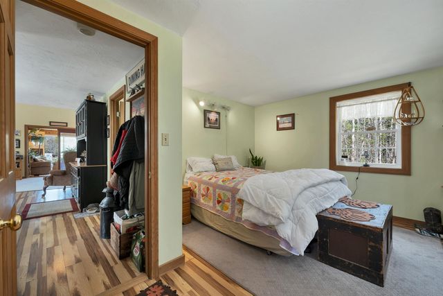 547 Texas Hill Road, Plymouth, NH 03264