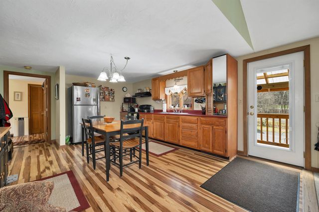 547 Texas Hill Road, Plymouth, NH 03264