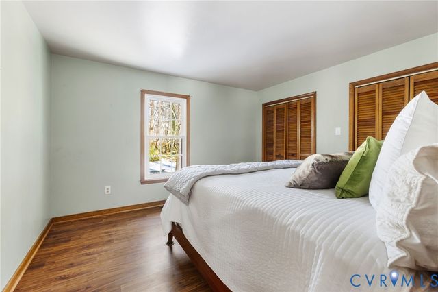 5606 Southern Pine Dr, Richmond, VA 23225