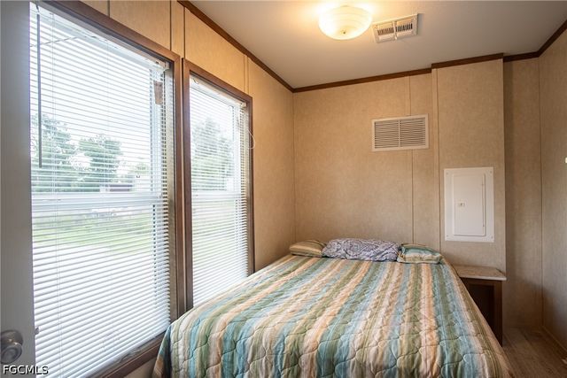 7905 Bogart DR, North Fort Myers, FL 33917