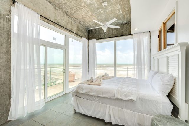 13210 Bermuda Beach Drive, Galveston, TX 77554