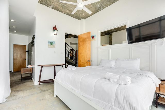 13210 Bermuda Beach Drive, Galveston, TX 77554