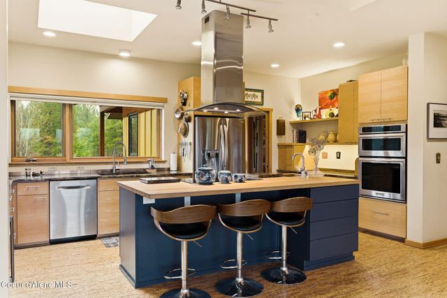 19712 N Cottagewood LN, Rathdrum, ID 83858