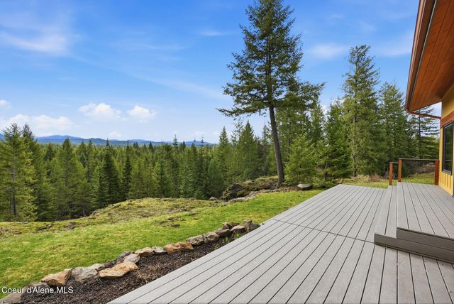 19712 N Cottagewood LN, Rathdrum, ID 83858