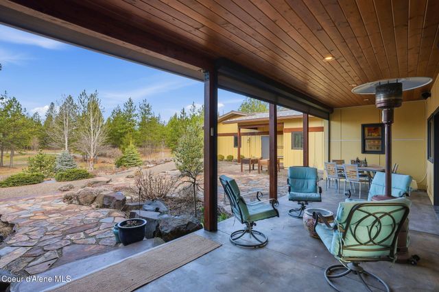 19712 N Cottagewood LN, Rathdrum, ID 83858