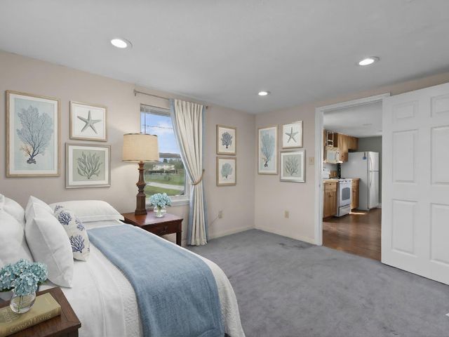 1048 16th Street, Dickinson, TX 77539