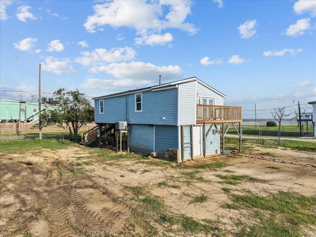 1048 16th Street, Dickinson, TX 77539