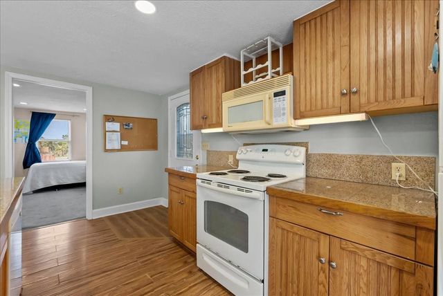 1048 16th Street, Dickinson, TX 77539