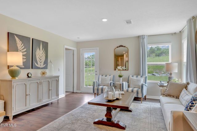 213 Crawford Circle, Bristol, TN 37620